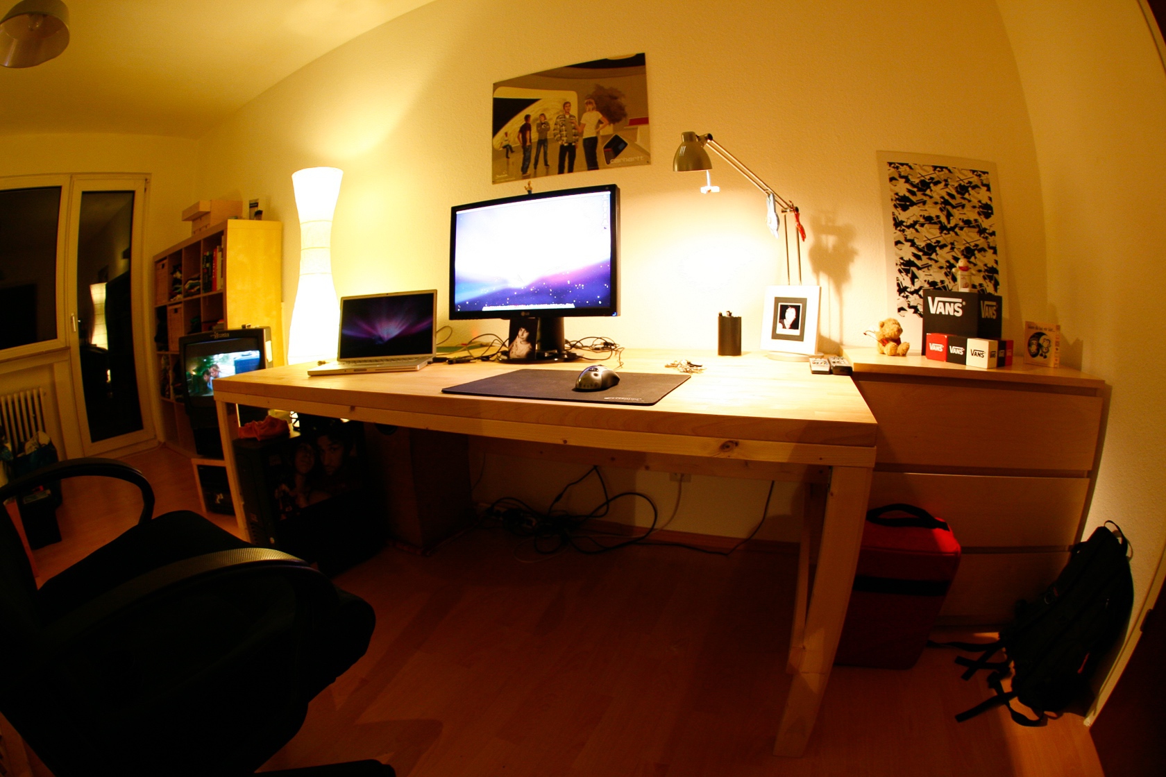 Stylespion superschreibtisch